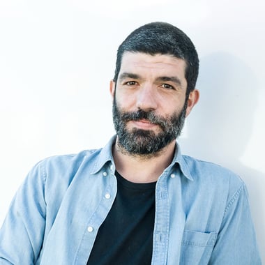 Andrés González